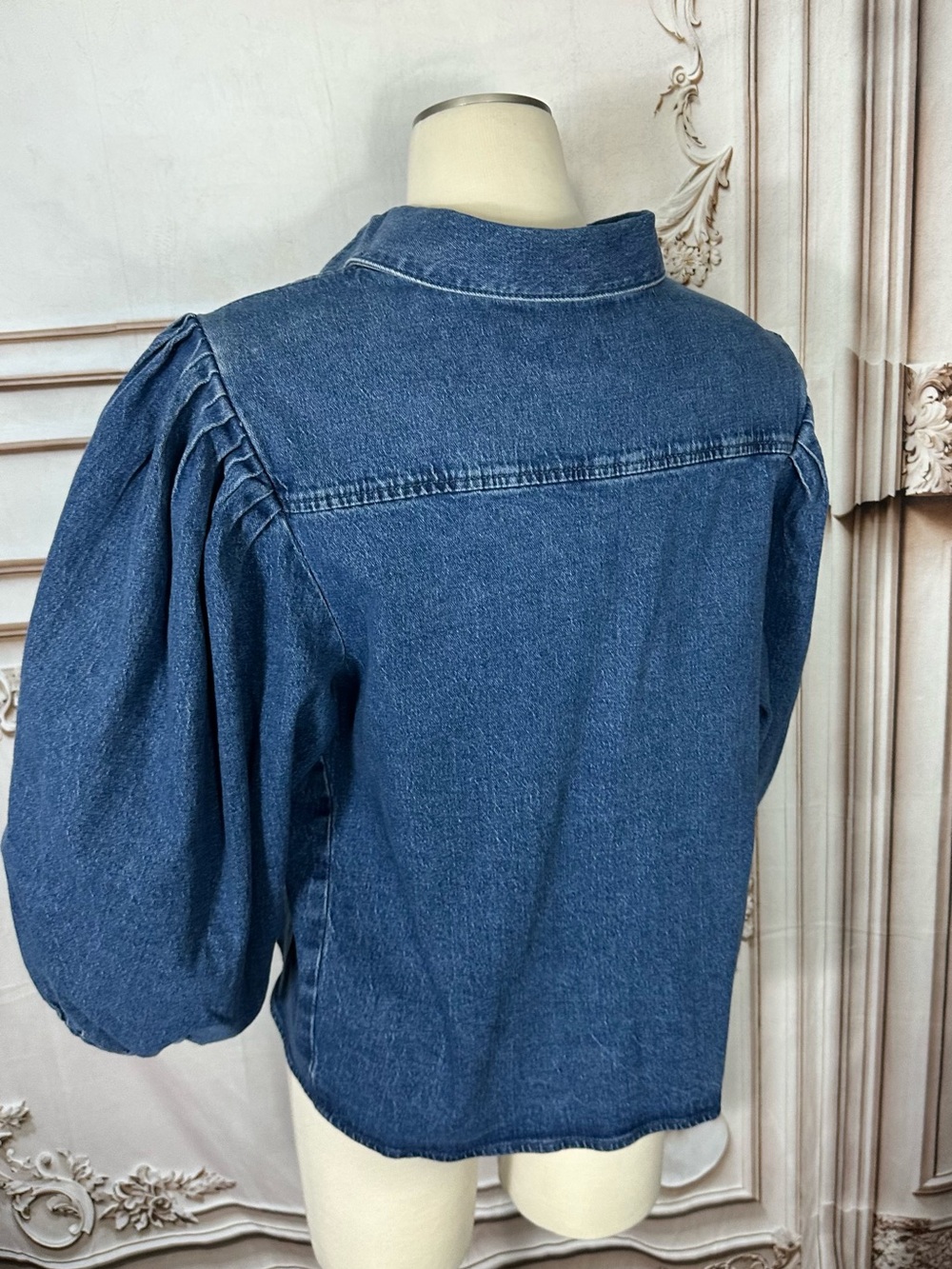 Blue Puff-Sleeve Denim Jacket - Picture 7 of 16
